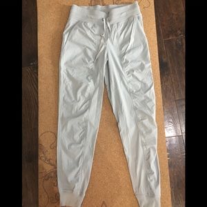 Lululemon size 6 NWOT